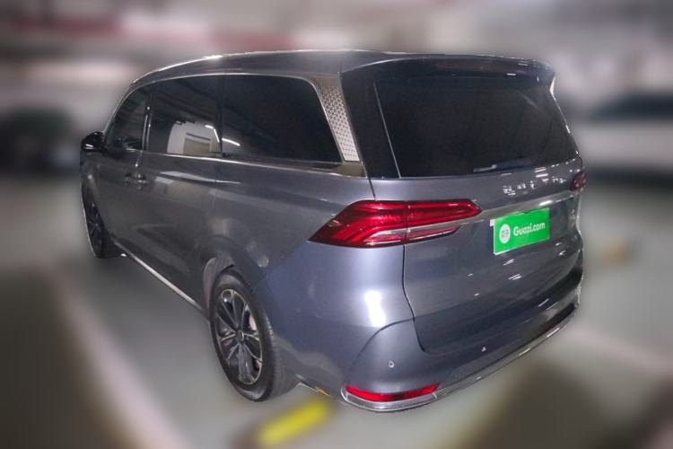 Used Roewe iMAX8 2022 400TGI Celebration Edition Rear Left 45 Deg