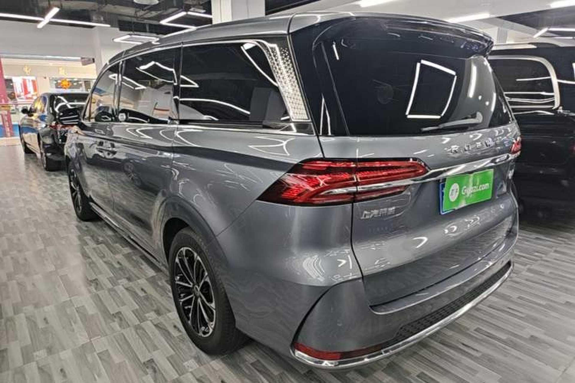 Used Roewe iMAX8 2022 400TGI Prestige Edition Rear Left 45 Deg