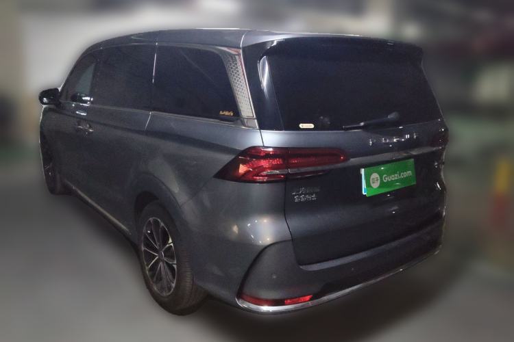 Used Roewe iMAX8 2022 400TGI Prestige Edition Rear Left 45 Deg