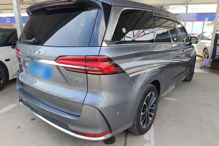 Used Roewe iMAX8 2022 400TGI Ultimate Edition Rear Right 45 Deg