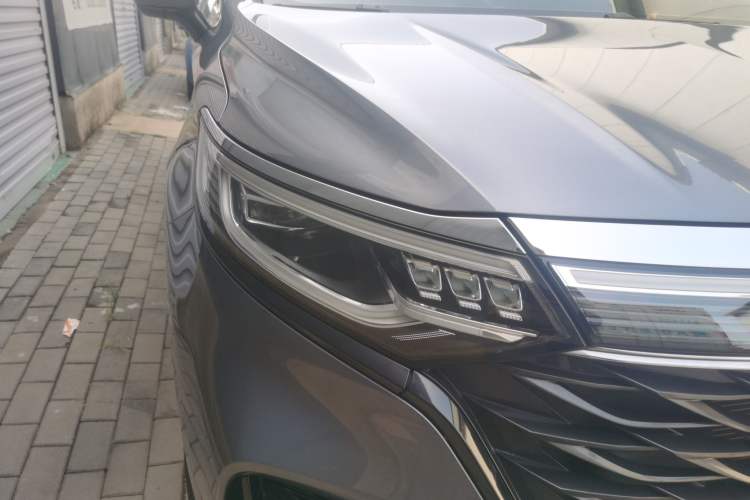 Used Roewe iMAX8 2022 400TGI Flagship Edition Right Front Headlight
