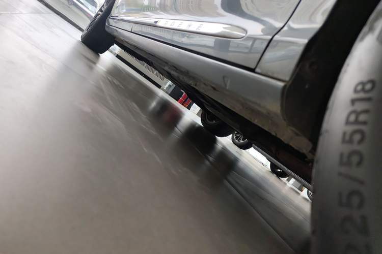 Used Roewe iMAX8  Right Side Sill