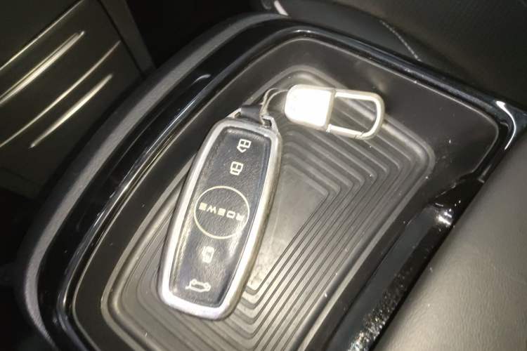 Used Roewe iMAX8 2022 400TGI Celebration Edition Vehicle Key