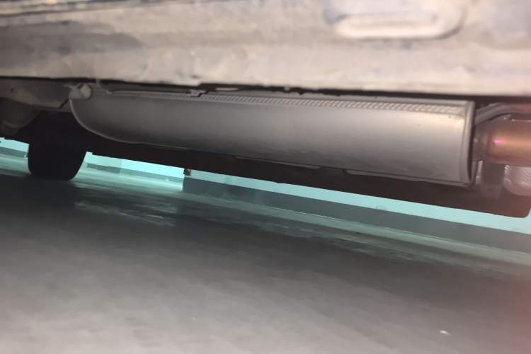 Used Roewe iMAX8 2022 400TGI Prestige Edition Chassis Rear Left