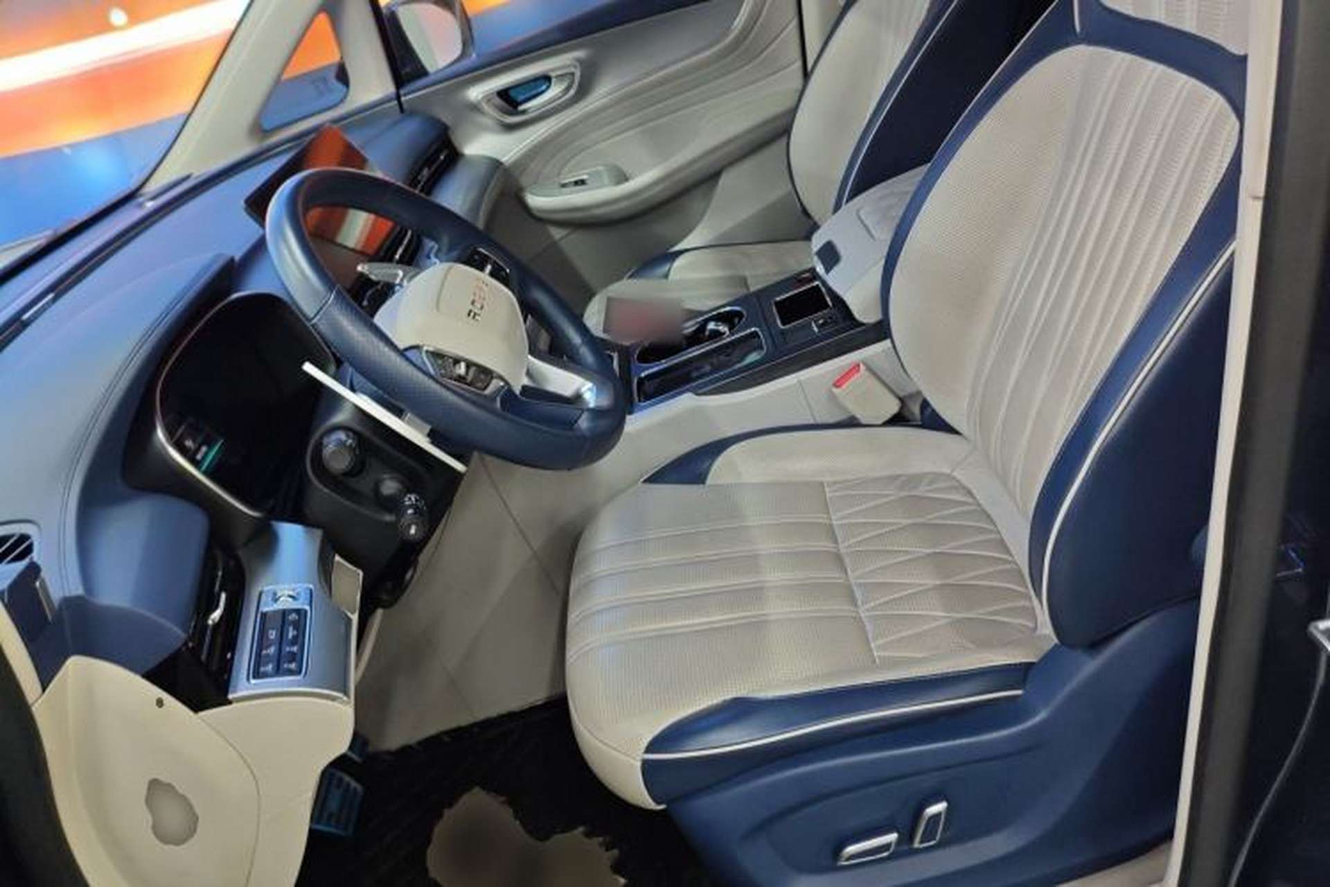 Used Roewe iMAX8 2022 400TGI Celebration Edition Left Front Seat