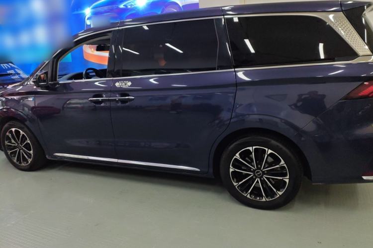 Used Roewe iMAX8 2022 400TGI Celebration Edition Left Side