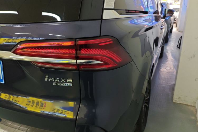 Used Roewe iMAX8 2022 400TGI Celebration Edition Right Rear Taillight