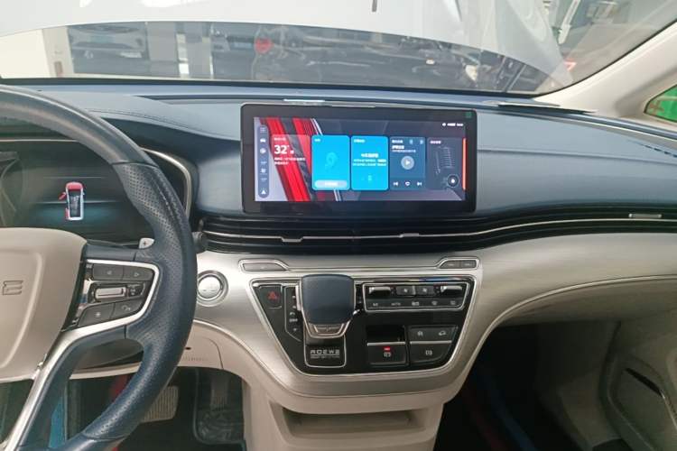 Used Roewe iMAX8 2022 400TGI Celebration Edition Audio And AC Panel