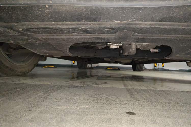 Used Roewe iMAX8 2022 400TGI Celebration Edition Chassis Front