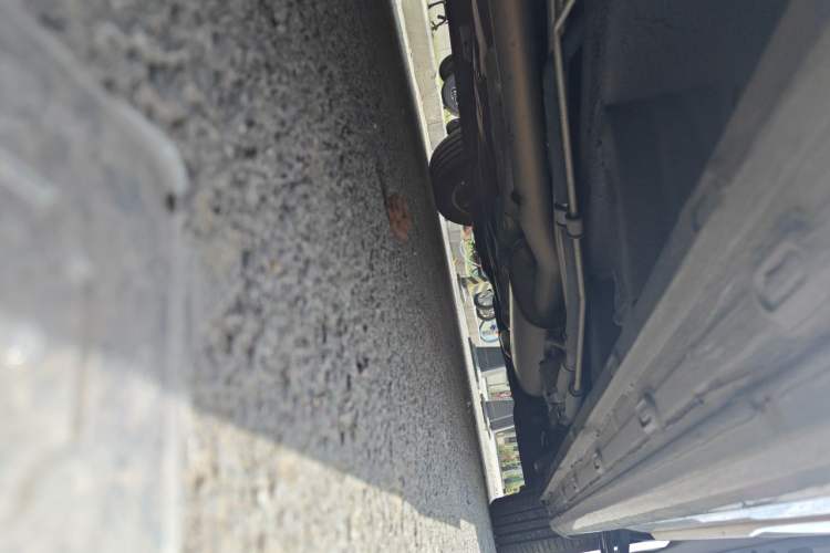 Used Roewe iMAX8 2022 400TGI Prestige Edition Chassis Front Left