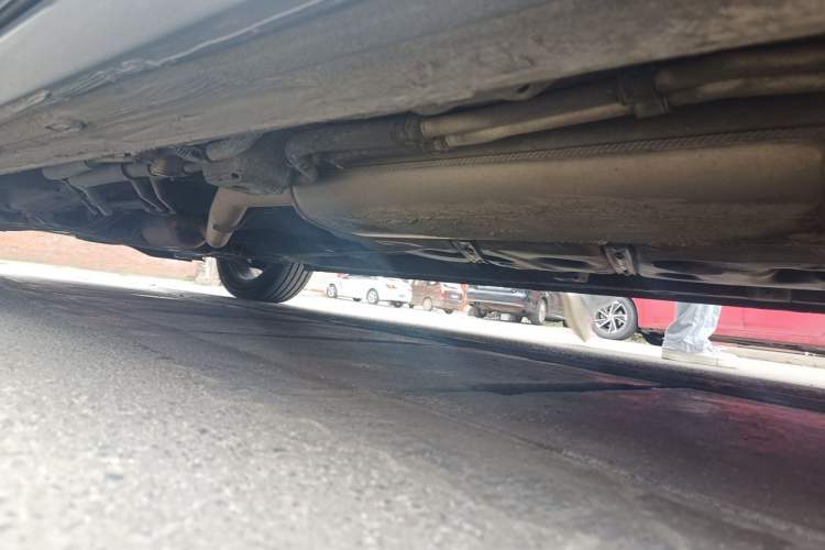 Used Roewe iMAX8 2022 400TGI Prestige Edition Chassis Rear Left