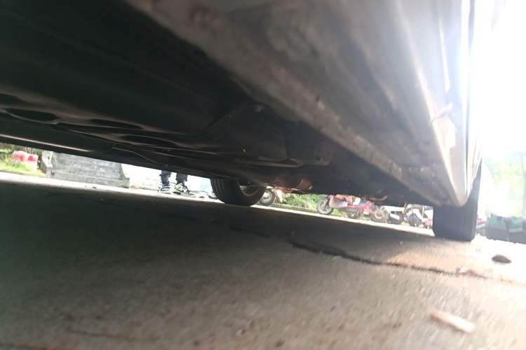 Used Roewe iMAX8 2022 400TGI Prestige Edition Chassis Rear Right