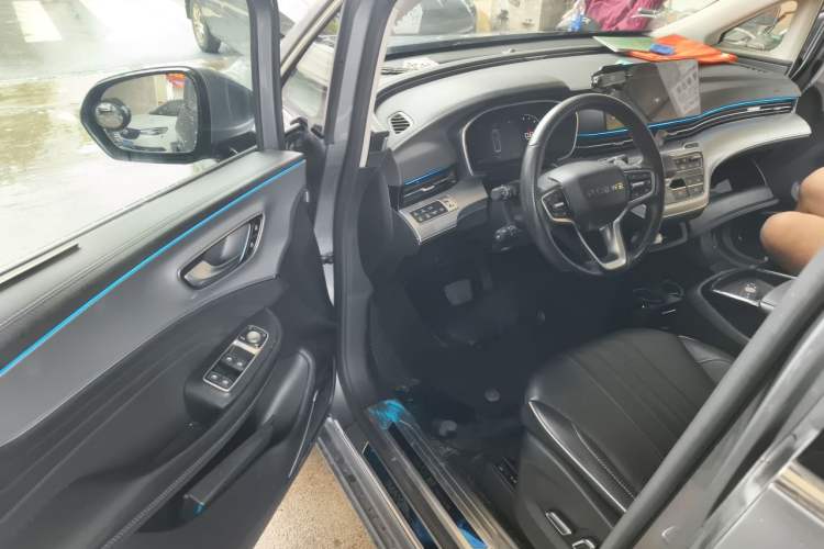 Used Roewe iMAX8 2022 400TGI Celebration Edition Driver Seat