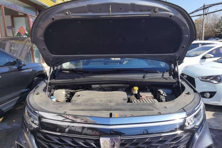 Used Roewe iMAX8 2022 400TGI Prestige Edition Engine Bay
