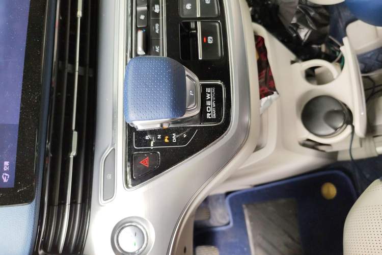 Used Roewe iMAX8 2022 400TGI Prestige Edition Gear Lever