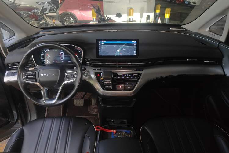 Used Roewe iMAX8 2022 400TGI Flagship Edition Interior 4