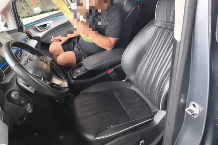 Used Roewe iMAX8 2022 400TGI Celebration Edition Left Front Seat