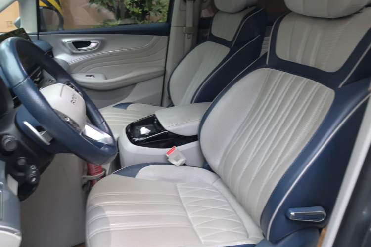 Used Roewe iMAX8 2022 400TGI Celebration Edition Left Front Seat