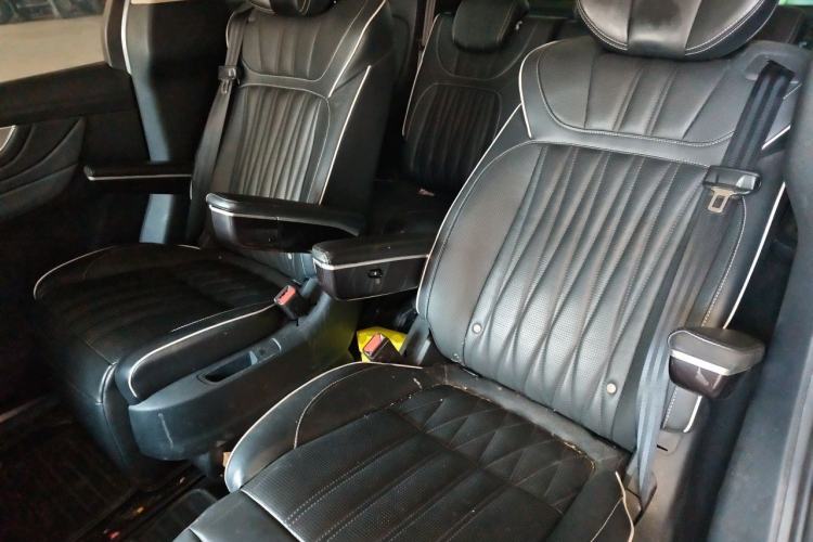 Used Roewe iMAX8 2022 400TGI Flagship Edition Left Rear Seat