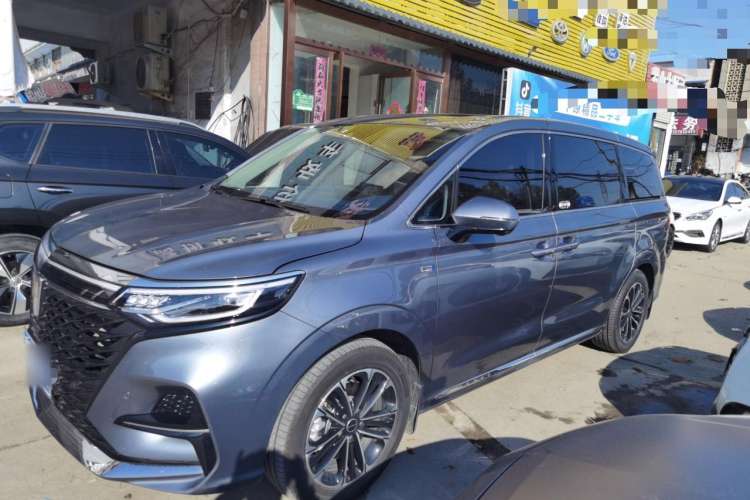 Used Roewe iMAX8 2022 400TGI Prestige Edition Left Side