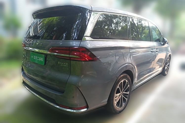 Used Roewe iMAX8 2022 400TGI Prestige Edition Rear Right 45 Deg