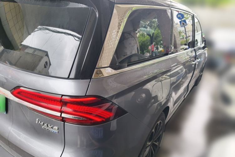 Used Roewe iMAX8 2022 400TGI Celebration Edition Rear Right 45 Deg