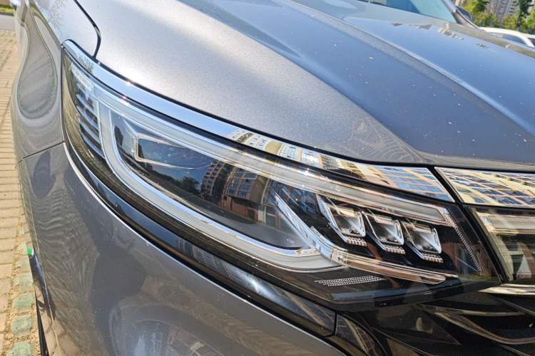 Used Roewe iMAX8 2022 400TGI Flagship Edition Right Front Headlight