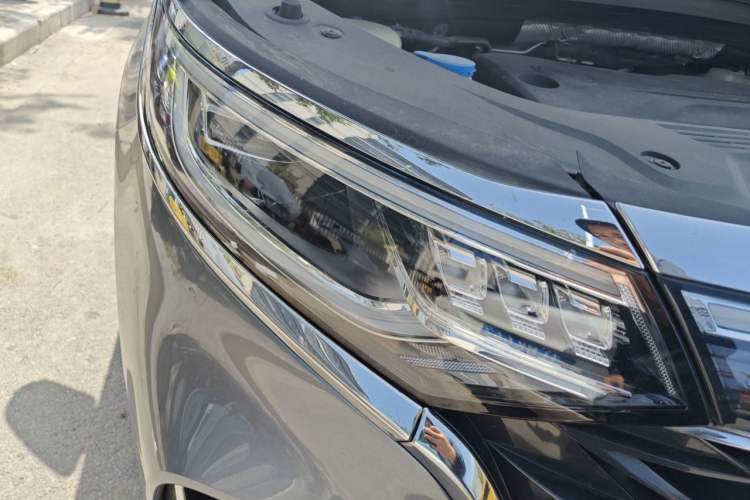 Used Roewe iMAX8 2022 400TGI Prestige Edition Right Front Headlight
