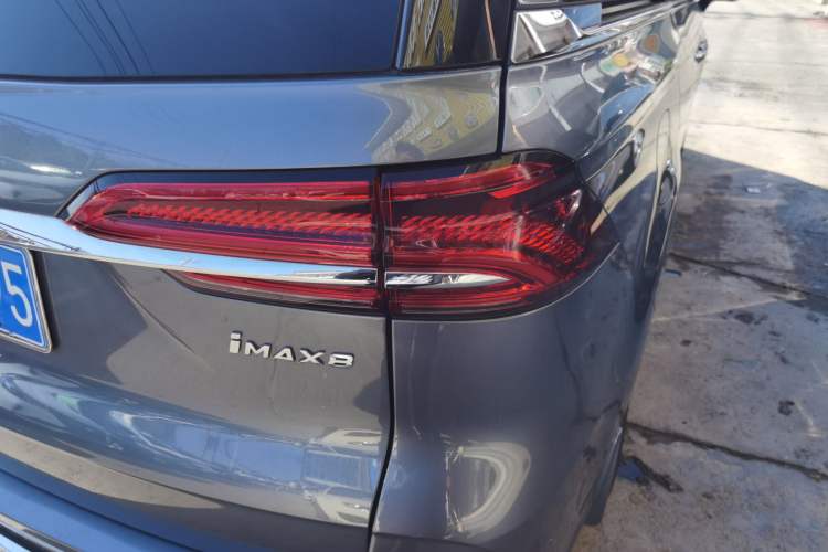 Used Roewe iMAX8 2022 400TGI Prestige Edition Right Rear Taillight
