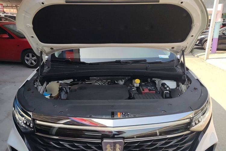 Used Roewe iMAX8 2022 400TGI Prestige Edition Engine Bay