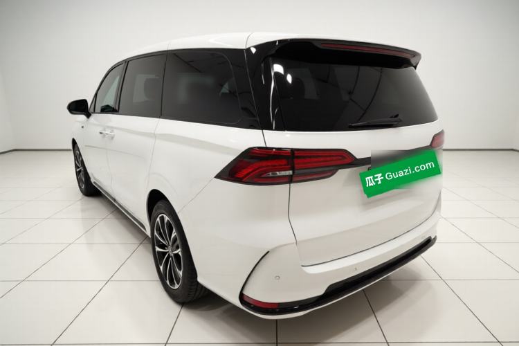 Used Roewe iMAX8 2022 400TGI Prestige Edition Exterior 3