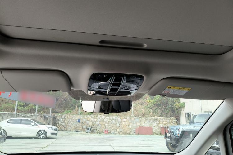 Used Roewe iMAX8 2022 400TGI Flagship Edition Headliner