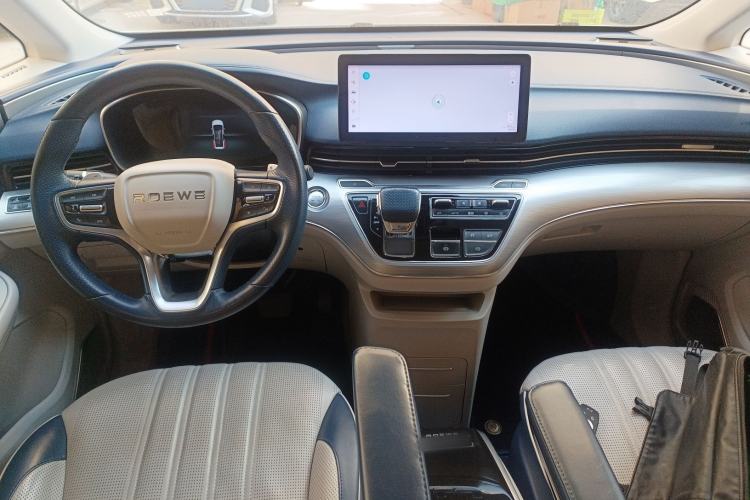 Used Roewe iMAX8 2022 400TGI Prestige Edition Interior 2