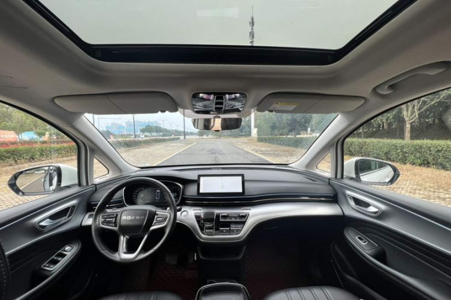 Used Roewe iMAX8 2022 400TGI Flagship Edition Interior 2