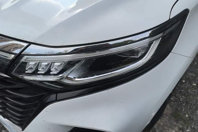 Used Roewe iMAX8 2022 400TGI Ultimate Edition Left Front Headlight