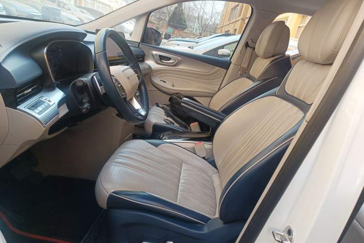 Used Roewe iMAX8 2022 400TGI Prestige Edition Left Front Seat