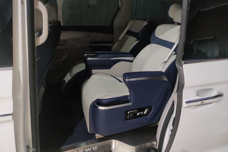 Used Roewe iMAX8 2022 400TGI Celebration Edition Left Rear Seat