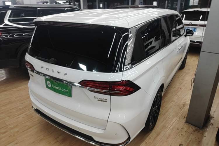 Used Roewe iMAX8 2022 400TGI Prestige Edition Rear Right 45 Deg