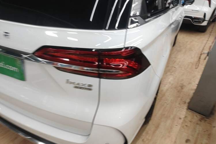 Used Roewe iMAX8 2022 400TGI Prestige Edition Right Rear Taillight