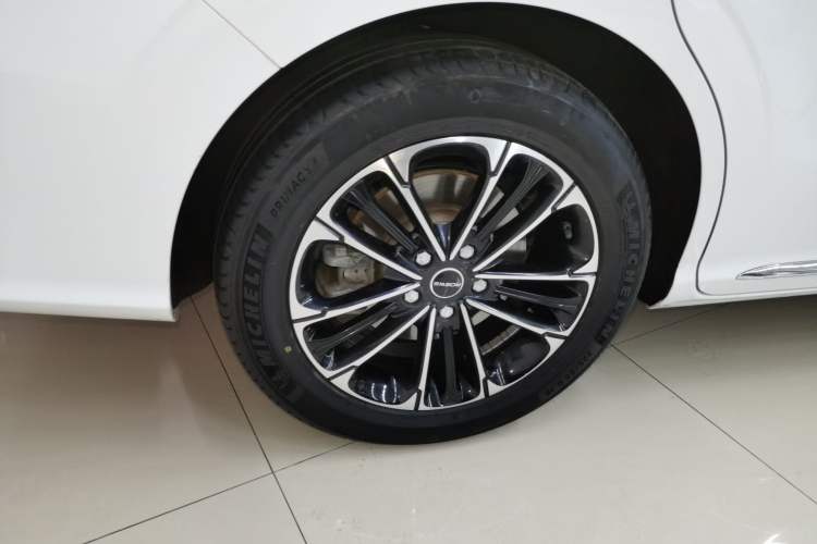 Used Roewe iMAX8 2022 400TGI Prestige Edition Right Rear Wheel Hub