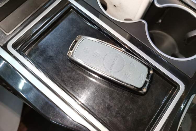 Used Roewe iMAX8 2022 400TGI Prestige Edition Vehicle Key