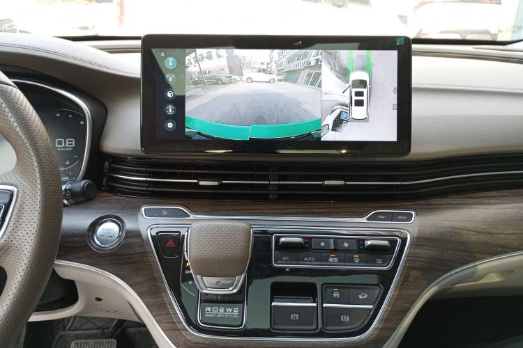 Used Roewe iMAX8 2023 400TGI Comfort Edition Audio And AC Panel