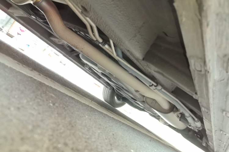 Used Roewe iMAX8 2023 400TGI Comfort Edition Chassis Front Left
