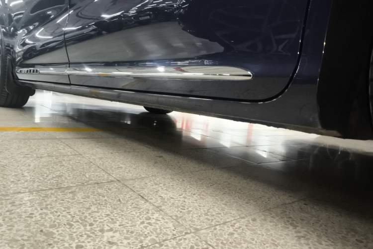 Used Roewe iMAX8 2023 400TGI Comfort Edition Left Side Sill