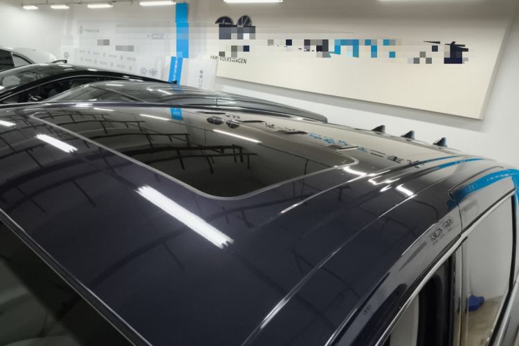 Used Roewe iMAX8 2023 400TGI Comfort Edition Roof