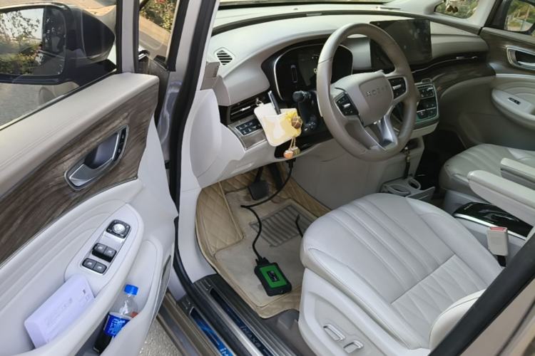 Used Roewe iMAX8 2023 400TGI Comfort Edition Driver Seat