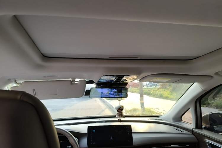 Used Roewe iMAX8 2023 400TGI Comfort Edition Headliner