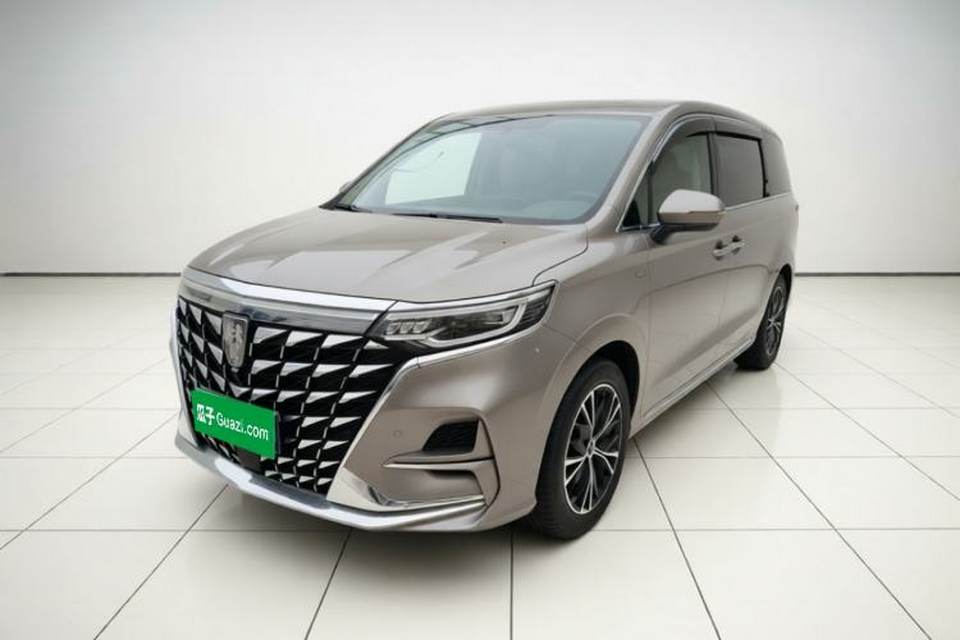 Roewe iMAX8 2023