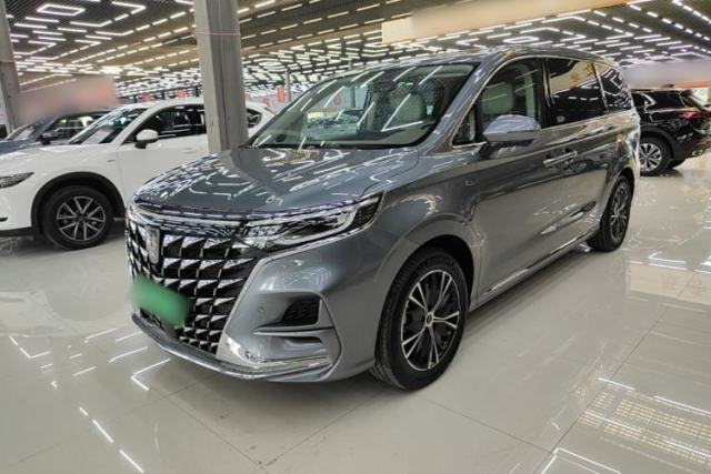 Used Roewe iMAX8 2023 400TGI Comfort Edition