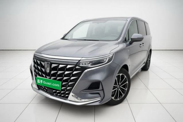 Ojetý Roewe iMAX8 2023 400TGI Comfort Edition